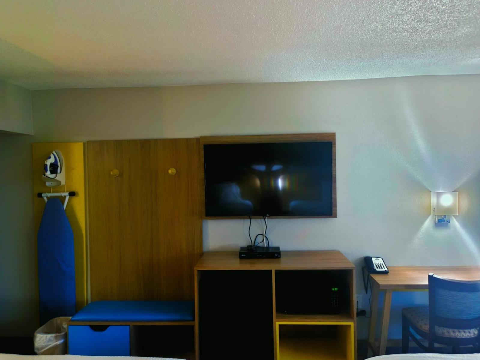 Days Inn By Wyndham Harrisonburg Zewnętrze zdjęcie